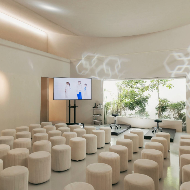 Sự kiện ra mắt sản phẩm ngành làm đẹp tại TAA Gallery — Cát Lái, TP.HCM