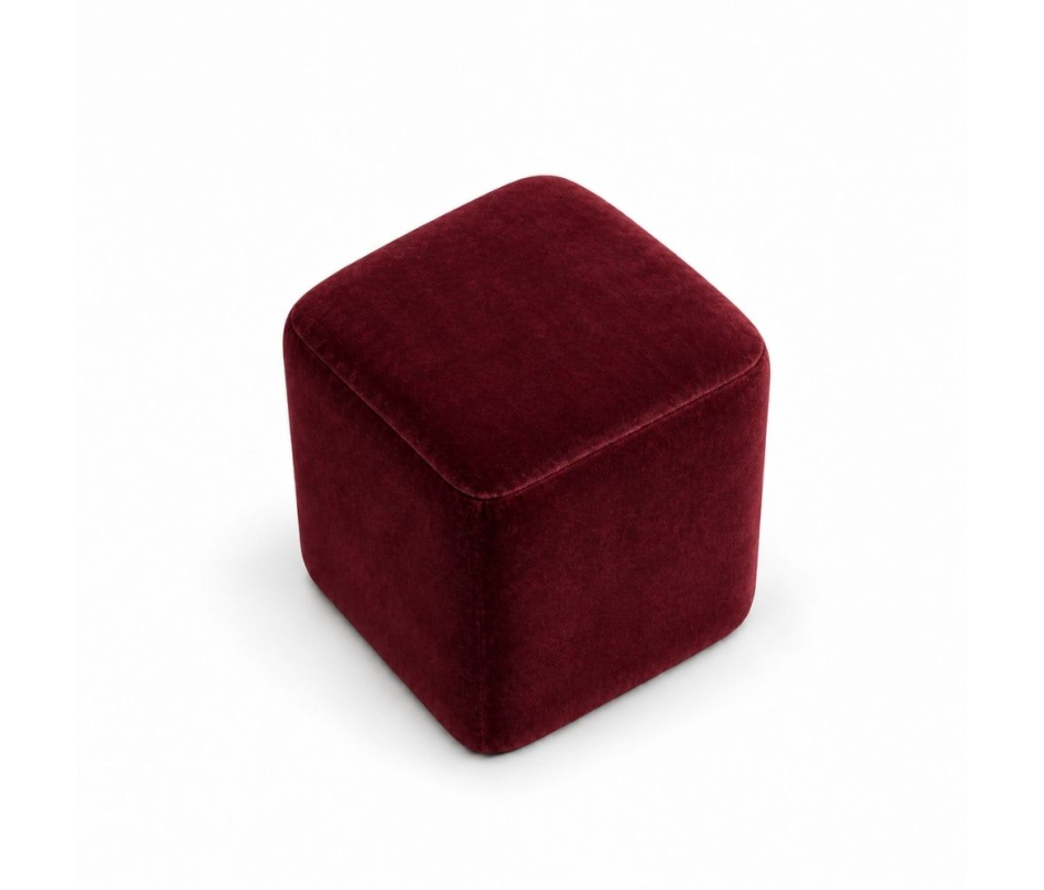 Đôn Vuông Nhung - Đỏ Burgundy